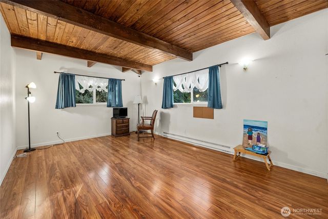 18 Sunset Blvd, Hoquiam, WA 98550