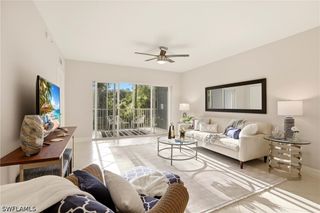 7819 Regal Heron CIR 201, Naples, FL 34104