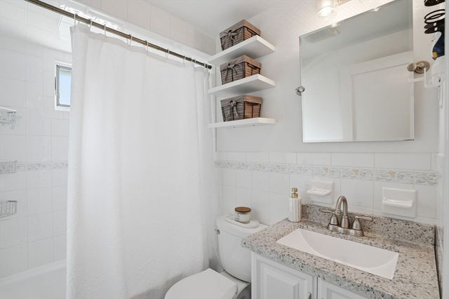 77 Weyham Rd, Weymouth, MA 02191