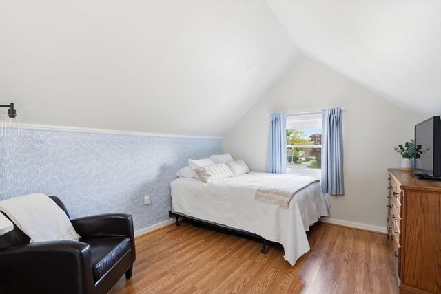 77 Weyham Rd, Weymouth, MA 02191