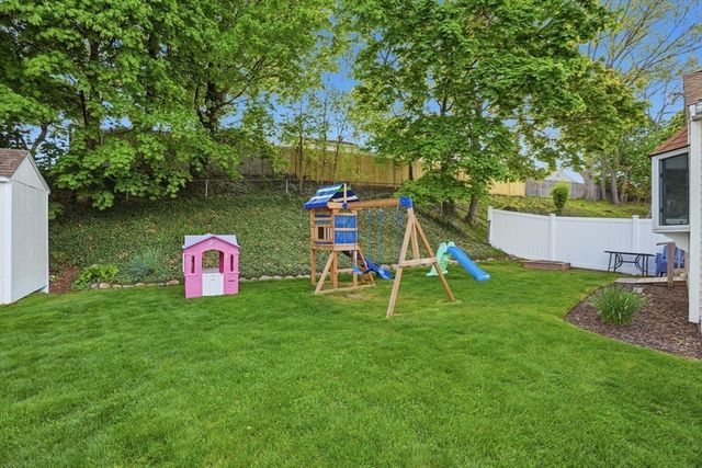 77 Weyham Rd, Weymouth, MA 02191