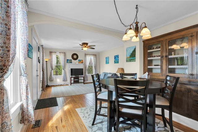 213 S Walnut Street, Seneca, SC 29678