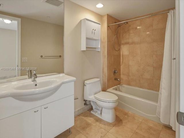 1800 S Ocean Dr 3101, Hallandale Beach, FL 33009