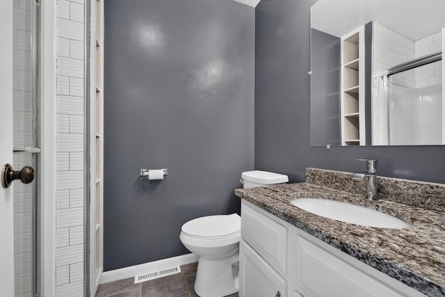 152 Lakefield COURT, Wind Point, WI 53402