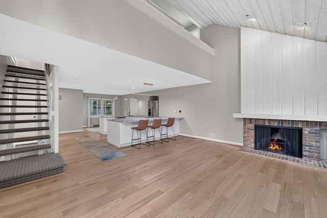 152 Lakefield COURT, Wind Point, WI 53402