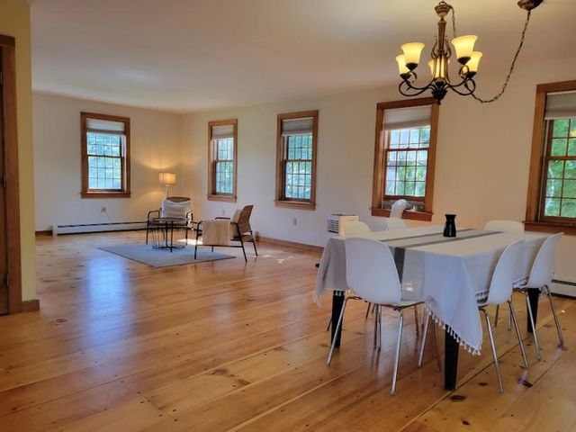 53 Prospect Street, Henniker, NH 03242
