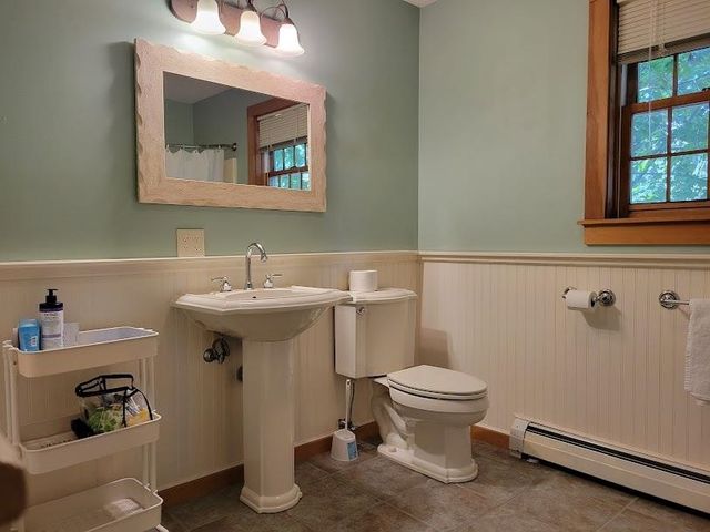 53 Prospect Street, Henniker, NH 03242