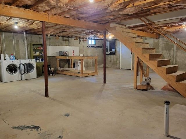 53 Prospect Street, Henniker, NH 03242