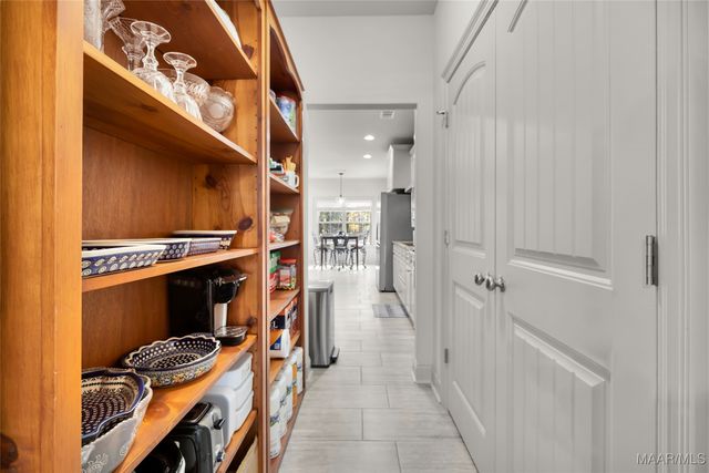 212 Spruce Knoll Lane, Elmore, AL 36025