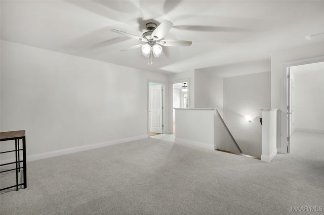 212 Spruce Knoll Lane, Elmore, AL 36025