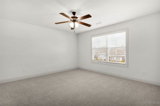 212 Spruce Knoll Lane, Elmore, AL 36025