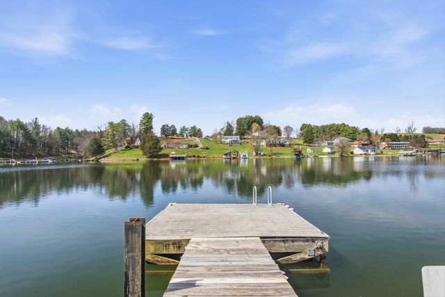 4983 Blue Sky LN, Dublin, VA 24084