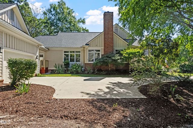 20072 Long, Chapel Hill, NC 27517