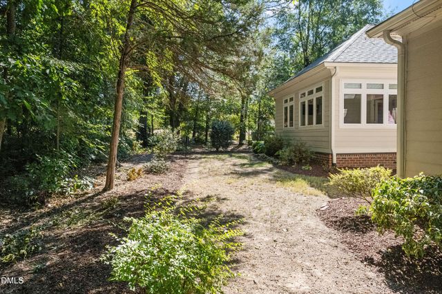 20072 Long, Chapel Hill, NC 27517