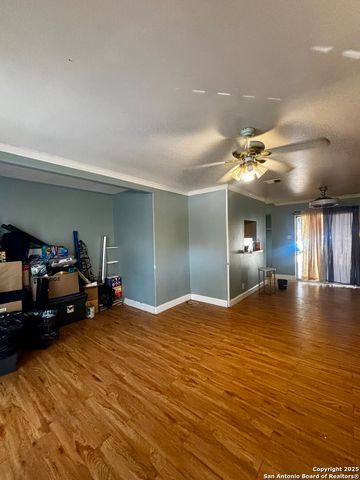 4355 Redcap Dr, San Antonio, TX 78222