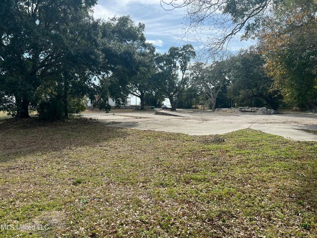 817 Martin Avenue, Gulfport, MS 39507