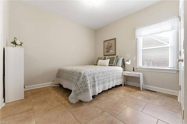 1544 Lauren Ashleigh DR, Chesapeake, VA 23321