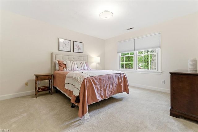 1544 Lauren Ashleigh DR, Chesapeake, VA 23321