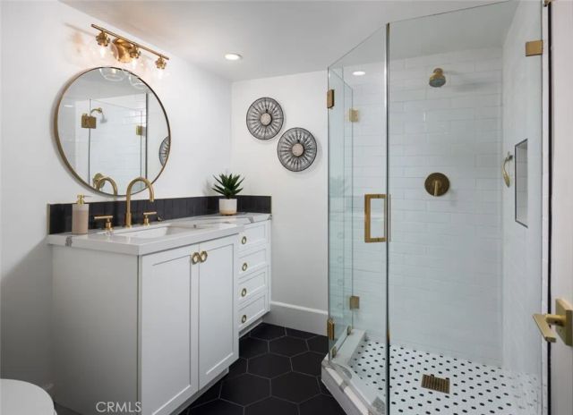 1105 Miramar, Laguna Beach, CA 92651