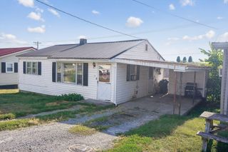 19 Russell Street, Flemingsburg, KY 41041