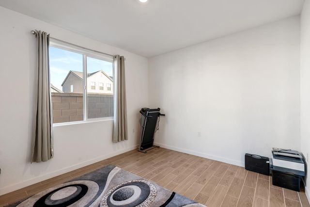 7020 W Holland Avenue, Fresno, CA 93723