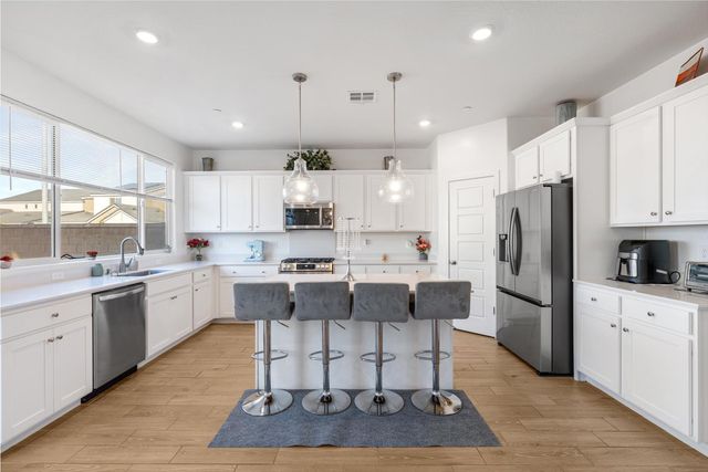 7020 W Holland Avenue, Fresno, CA 93723