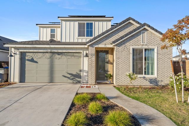 7020 W Holland Avenue, Fresno, CA 93723