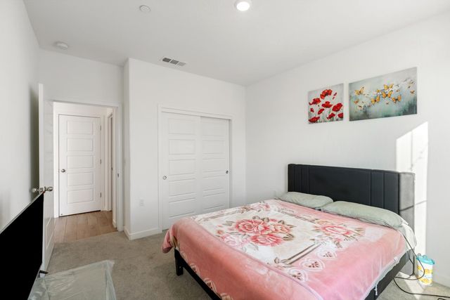 7020 W Holland Avenue, Fresno, CA 93723