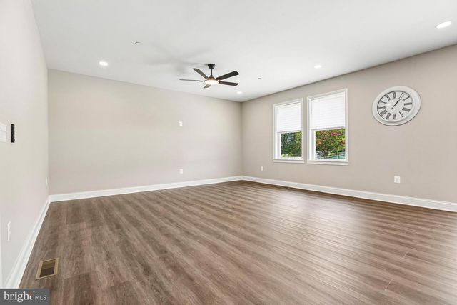 6806 EVERALL AVE, Baltimore, MD 21206