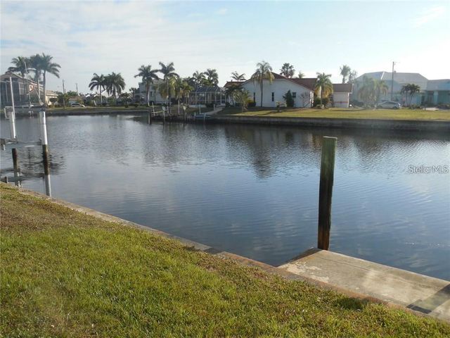 3393 TRIPOLI BOULEVARD, Punta Gorda, FL 33950