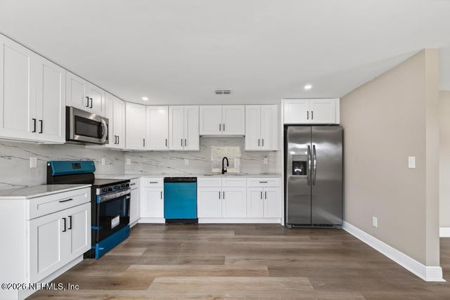 10985 HARDWICK Lane, Jacksonville, FL 32246