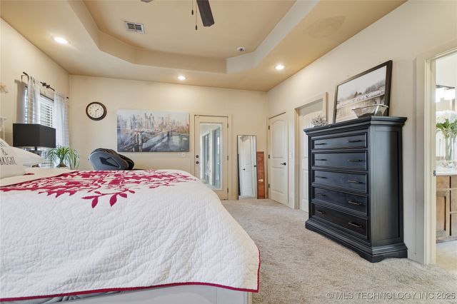 2413 W 109th Street S, Jenks, OK 74037