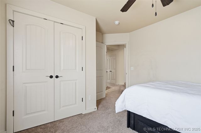 2413 W 109th Street S, Jenks, OK 74037