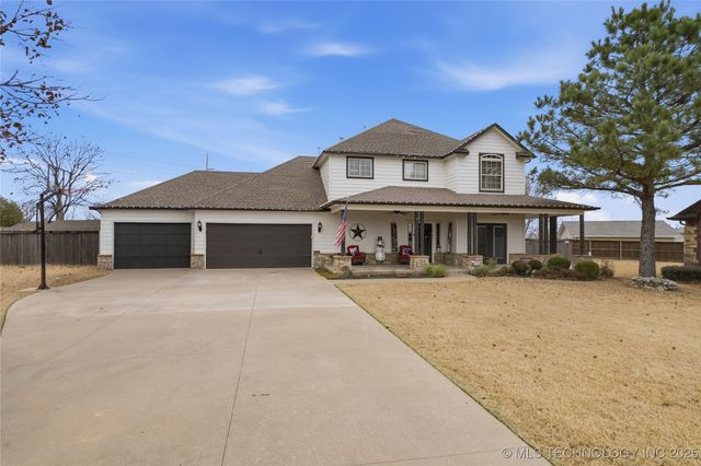 2413 W 109th Street S, Jenks, OK 74037