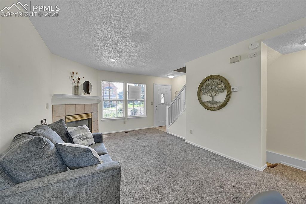 6737 Overland Drive, Colorado Springs, CO 80919 — photo 5