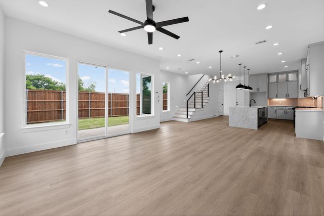 2633 Peabody Avenue, Dallas, TX 75215
