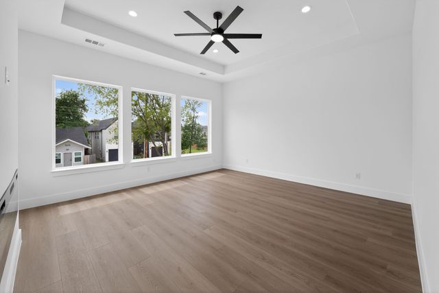 2633 Peabody Avenue, Dallas, TX 75215