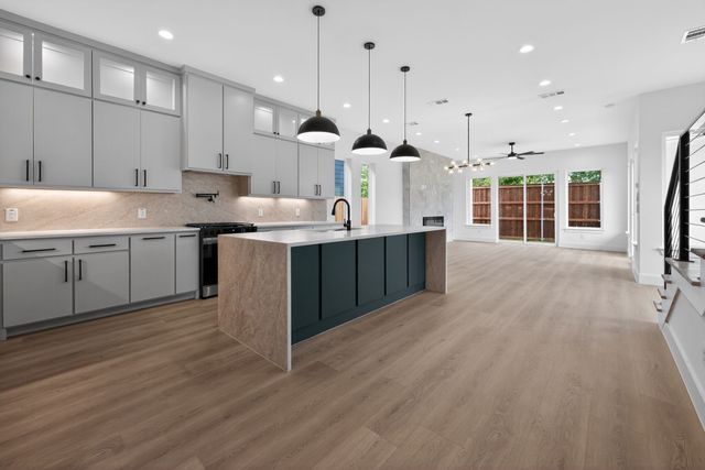 2633 Peabody Avenue, Dallas, TX 75215