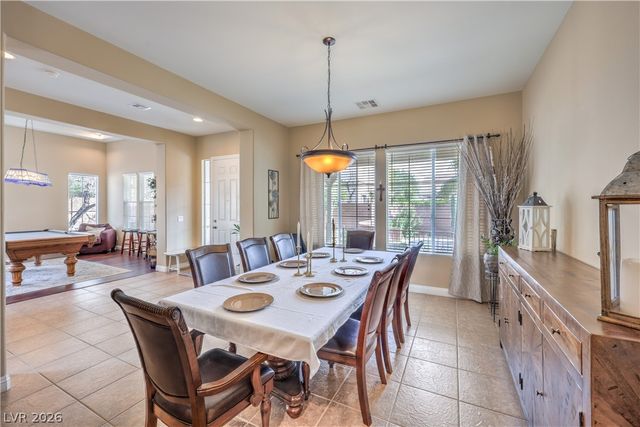 7982 Lookout Rock Circle, Las Vegas, NV 89129