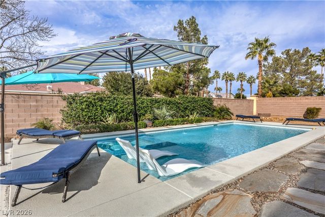 7982 Lookout Rock Circle, Las Vegas, NV 89129