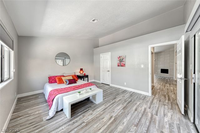 5018 South Rainbow Boulevard 202, Las Vegas, NV 89118