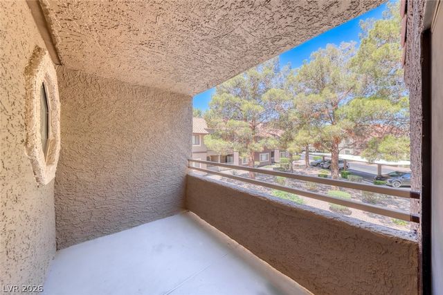 5018 South Rainbow Boulevard 202, Las Vegas, NV 89118