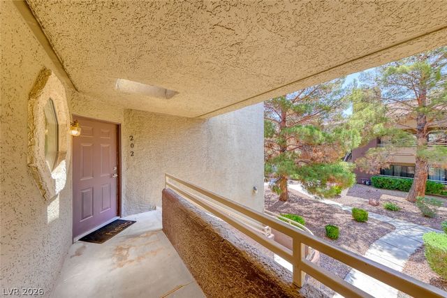 5018 South Rainbow Boulevard 202, Las Vegas, NV 89118