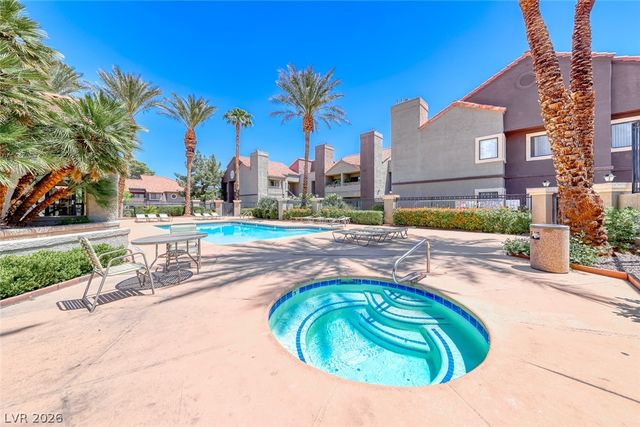 5018 South Rainbow Boulevard 202, Las Vegas, NV 89118