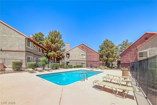 5018 South Rainbow Boulevard 202, Las Vegas, NV 89118