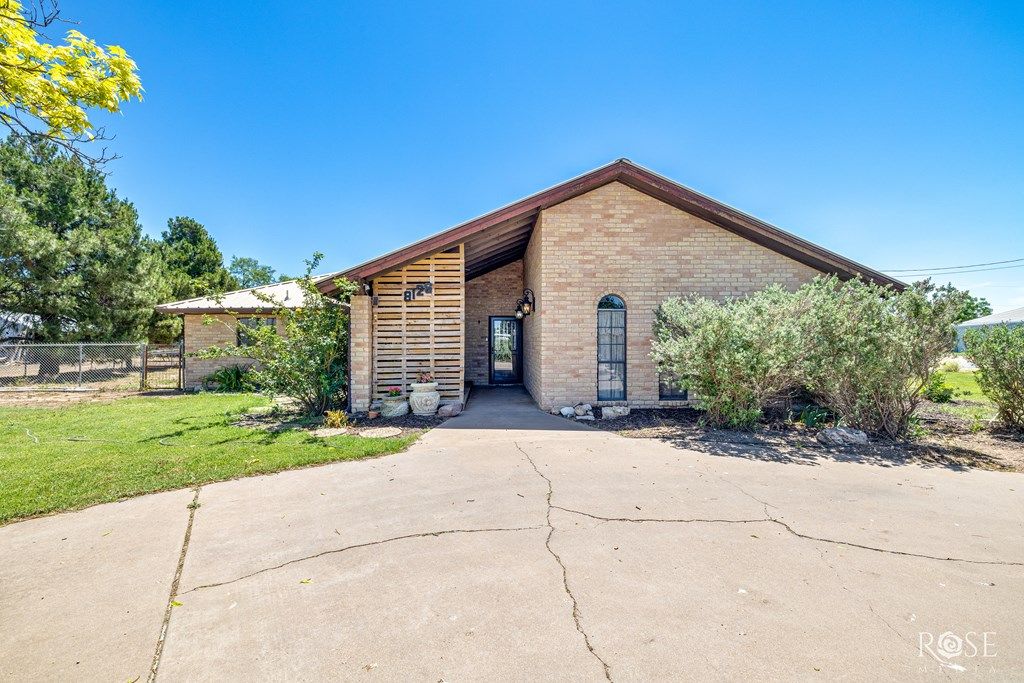 Image 3 of property listing at 8126 N FM 2288, San Angelo, TX 76901
