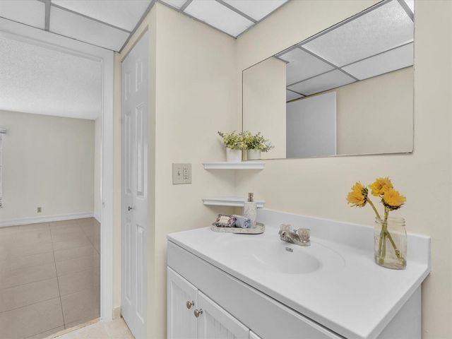 470 NW 20th Street, Boca Raton, FL 33431