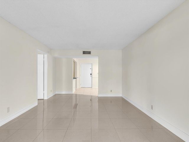 470 NW 20th Street, Boca Raton, FL 33431