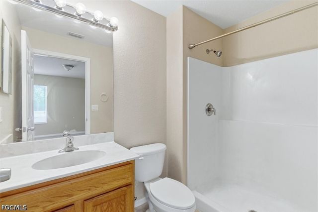 5257 Leeds RD, Fort Myers, FL 33907