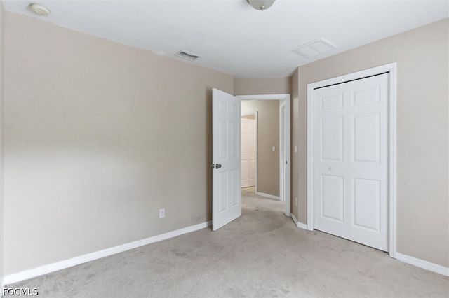 5257 Leeds RD, Fort Myers, FL 33907
